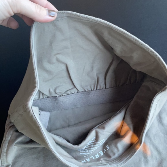 Everlane tube top with built in shelf bra! - Picture 4 of 4